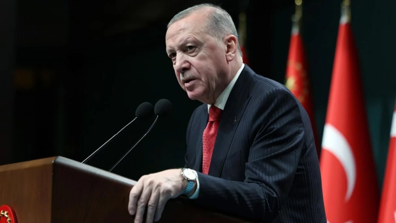 Cumhurbaşkanı Erdoğan'dan Kabine sonrası net mesaj: "Kimseye ameliyat yaptırmayız"