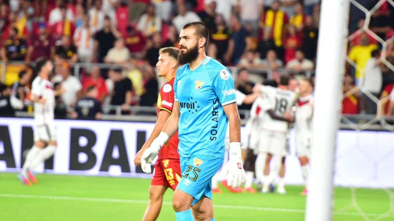 G&ouml;ztepe kalecisi Luka Gugeshashvili'den taraftarlara sert tepki