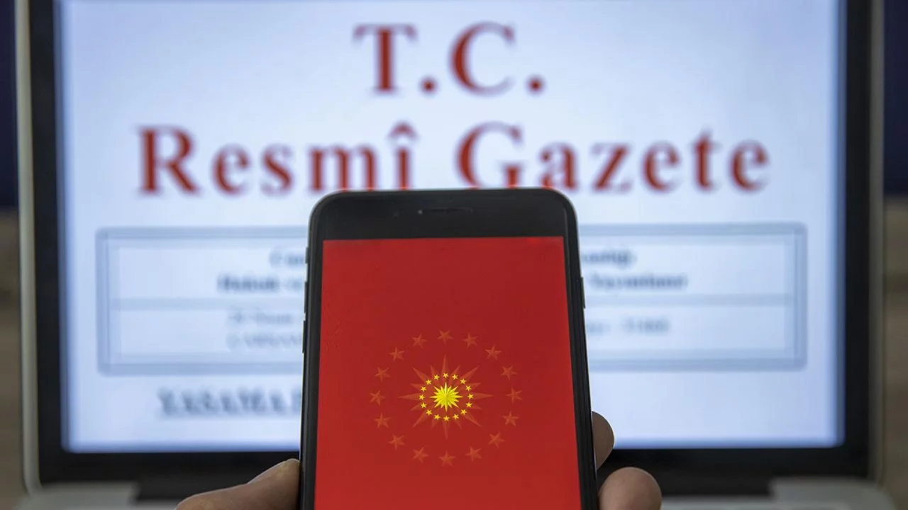 Atama ve g&ouml;revden alma kararları Resmi Gazete'de