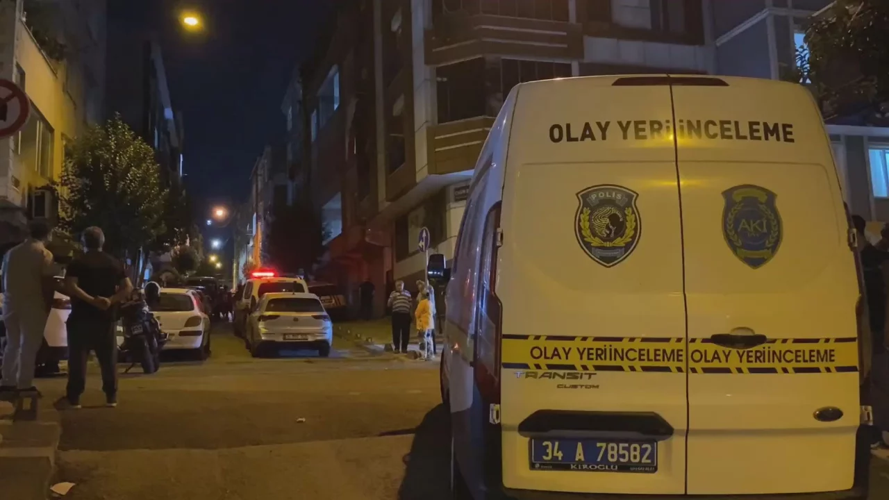 Esenler'de evdeki tartışma silahlı saldırıya d&ouml;n&uuml;şt&uuml;: 3 ağır yaralı