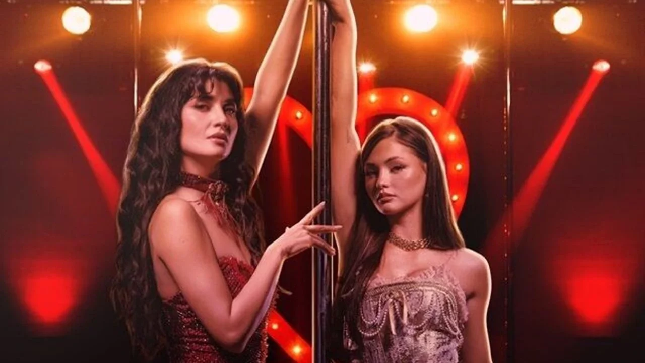 Tuba B&uuml;y&uuml;k&uuml;st&uuml;n ve Derya Pınar Ak aynı filmde buluşuyor! "Sultana" i&ccedil;in geri sayım başladı