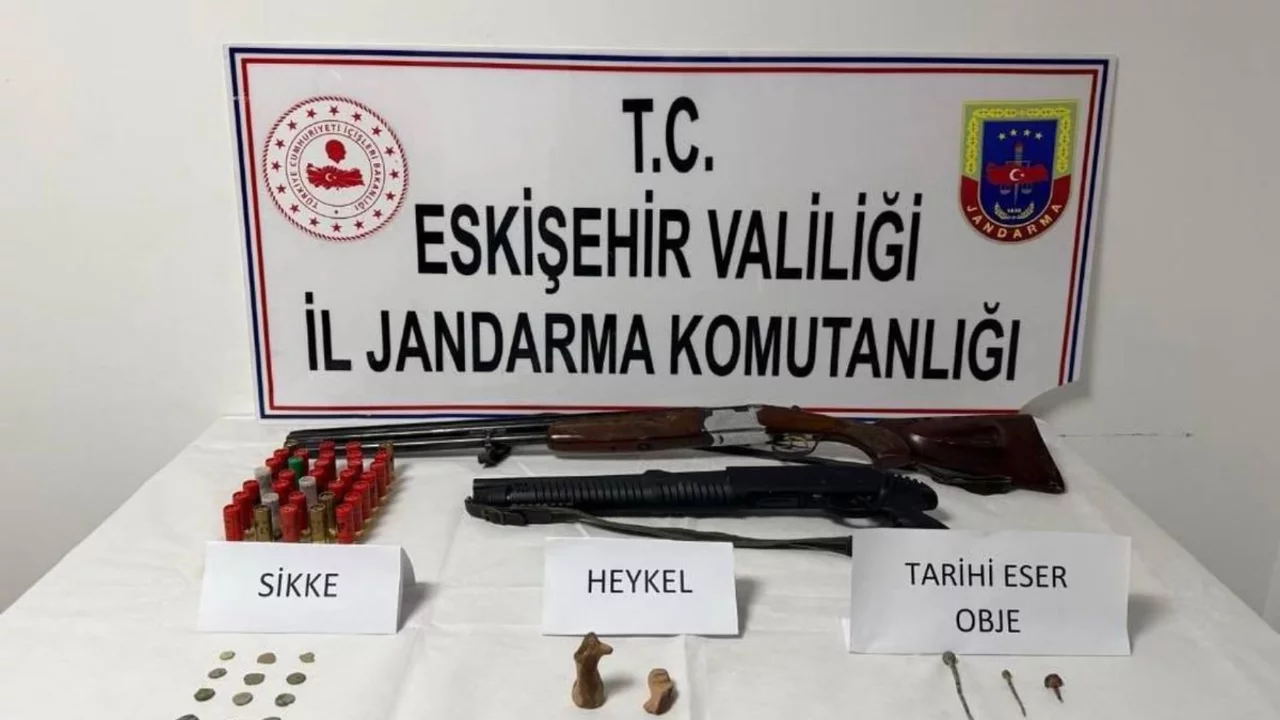 Eskişehir'de tarihi eser operasyonu: 1 ş&uuml;pheli tutuklandı