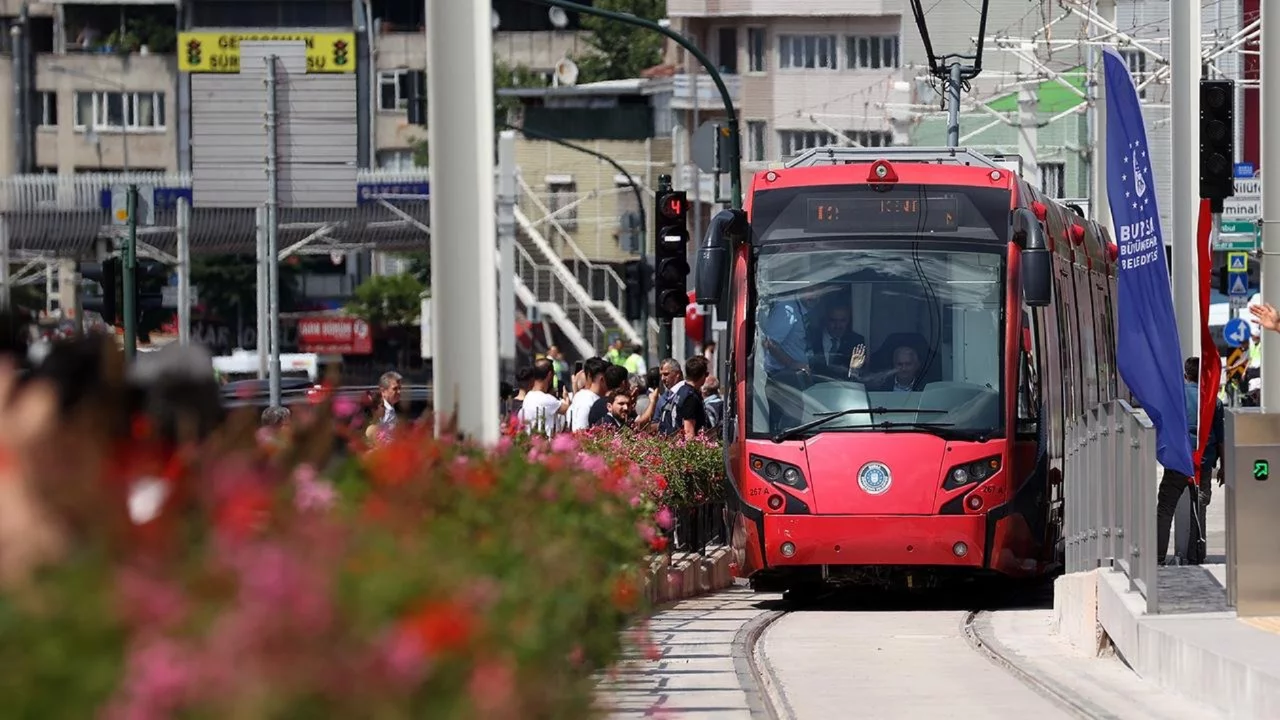 Bursa'da 23 tramvay ve 36 durak için dev ihale! Şartlar belli oldu...