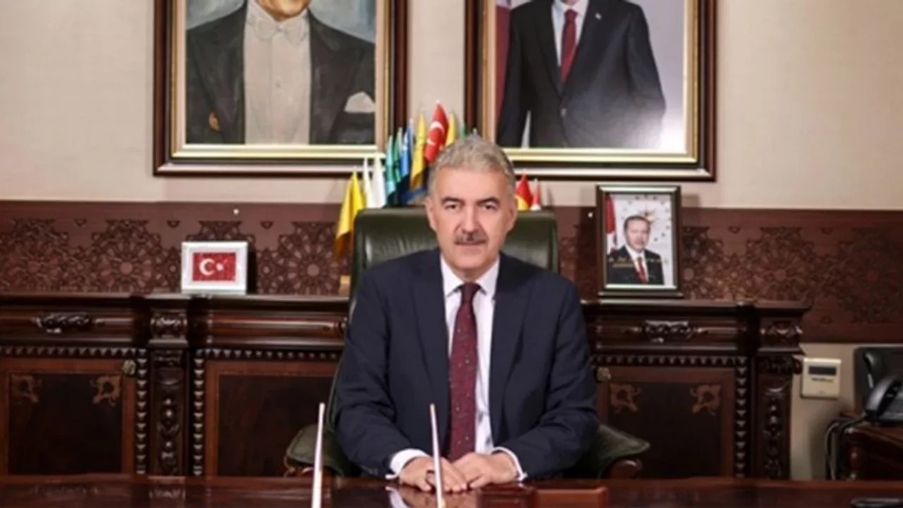 Bursa Valisi Ayyıldız'dan Bursa'nın düşman işgalinden kurtuluşunun 104. yıl dönümü mesajı 