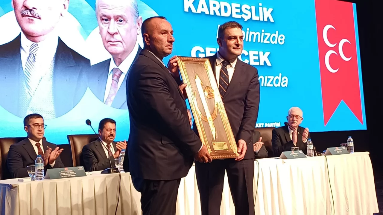 MHP Bursa'da bayrak değişimi! Yeni il başkanı belli oldu