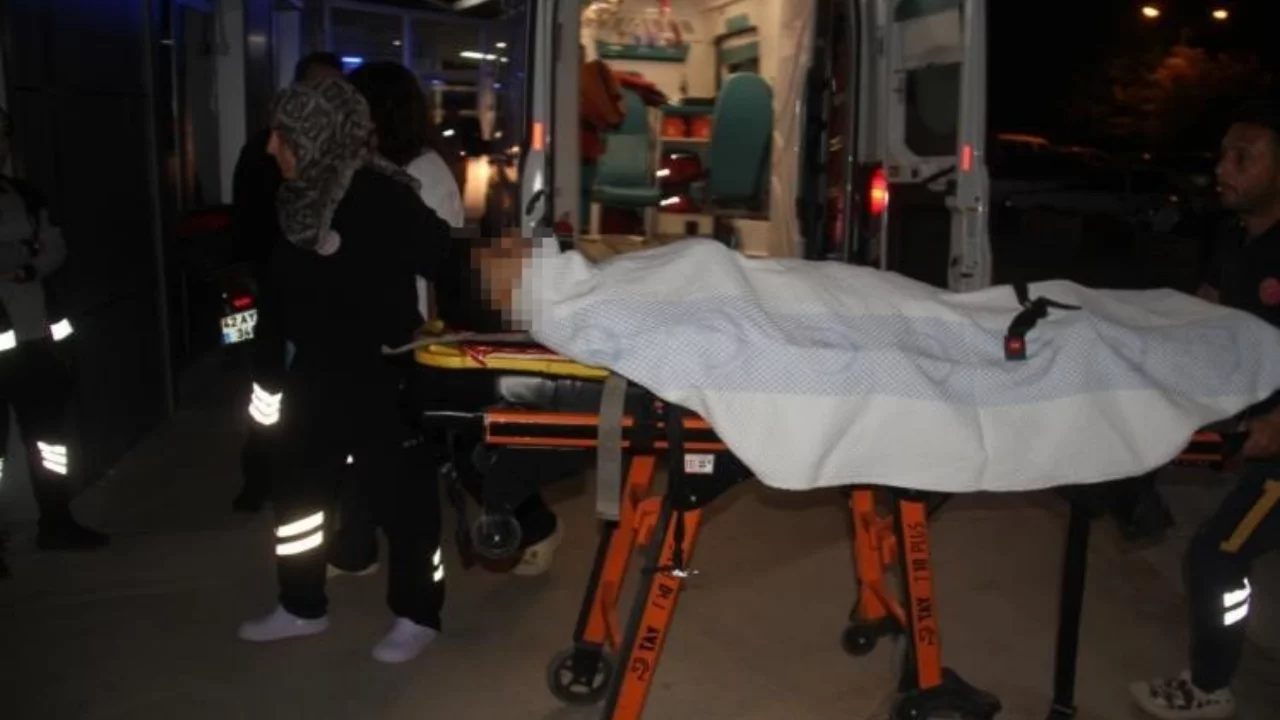 Asker eğlencesi kanlı bitti: 17 yaşındaki gen&ccedil; yaralandı