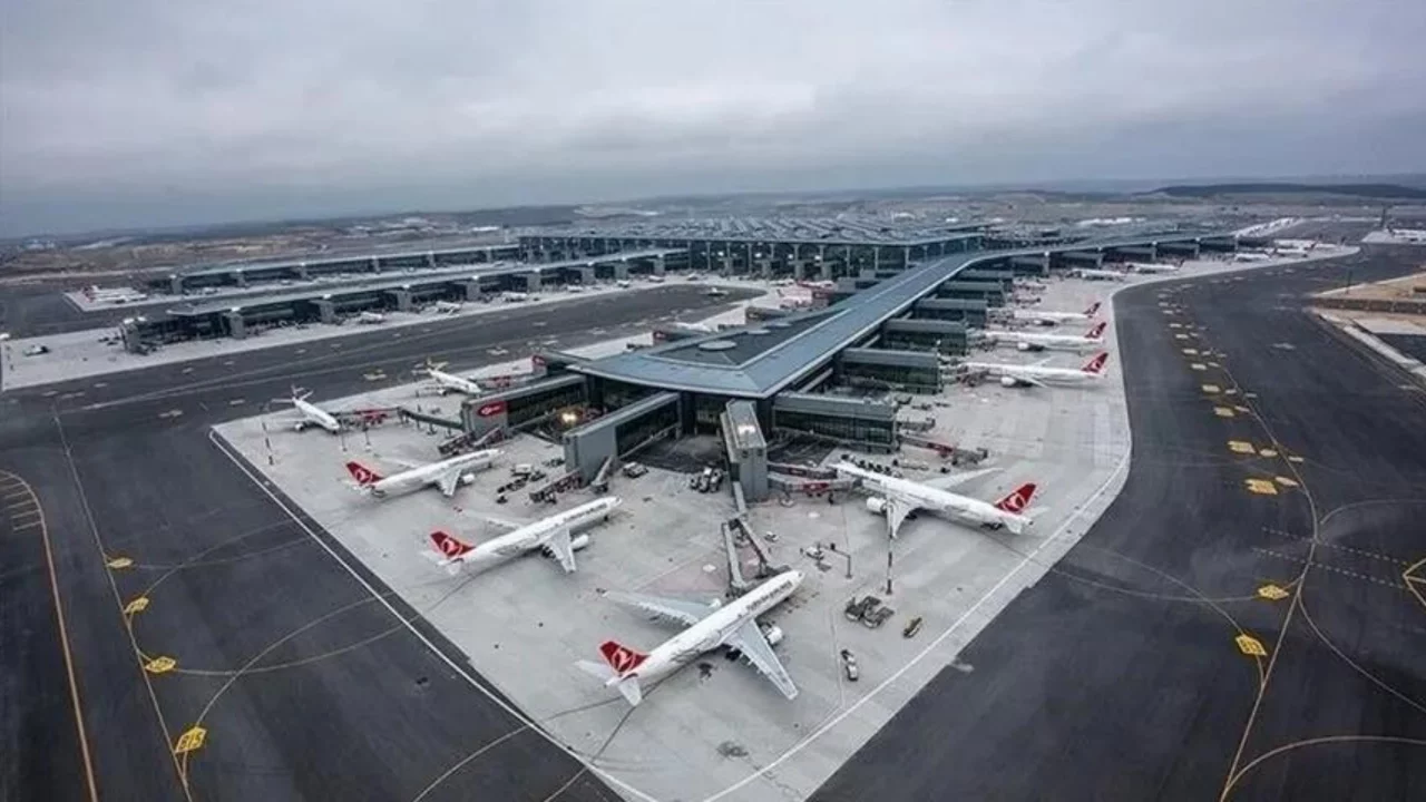 İstanbul Havalimanı'nda yeni d&ouml;nem: 18 Eyl&uuml;l'de a&ccedil;ılacak