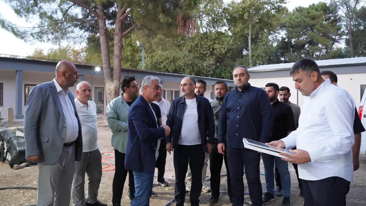 İznik G&ouml;l&uuml; kıyısındaki gen&ccedil;lik kampında geri sayım
