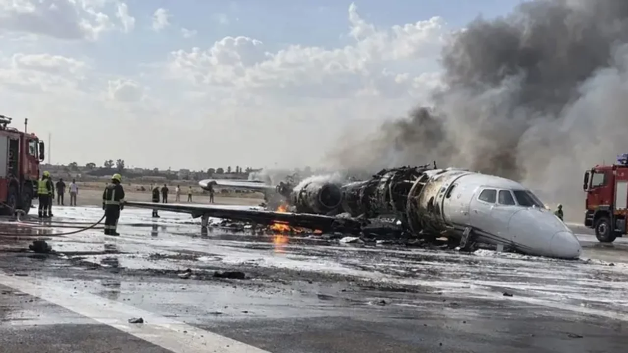 Son dakika! İş insanına ait jet Libya'da kaza yaptı