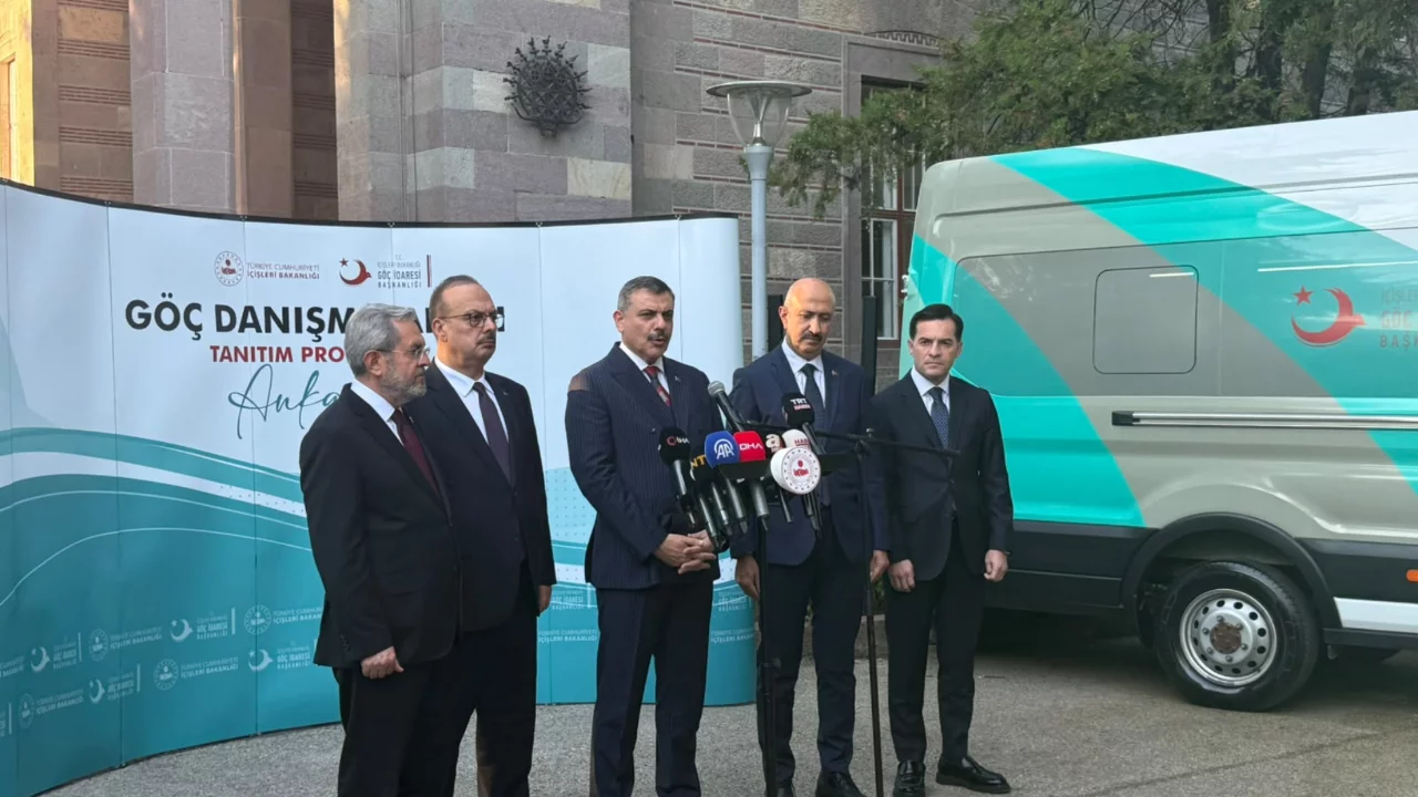 Okullarda yeni güvenlik tedbirleri! Binlerce dedektör dağıtıldı...