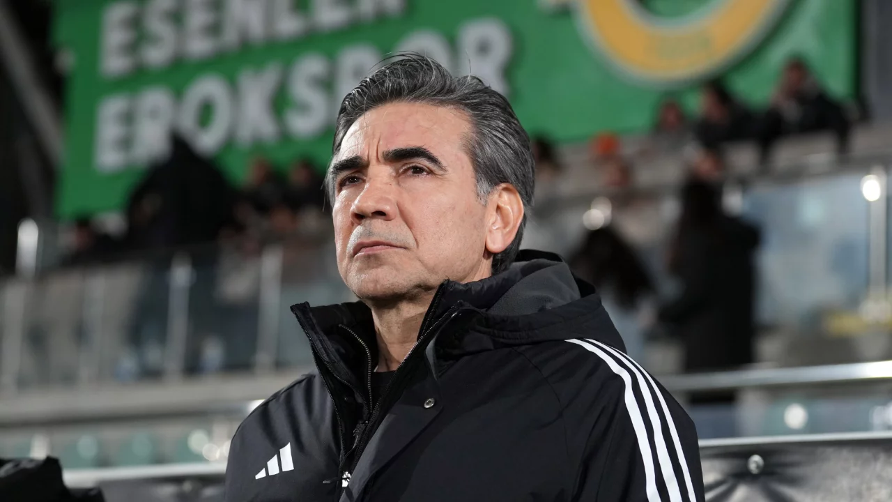 Antalyaspor'da Osman &Ouml;zk&ouml;yl&uuml; d&ouml;nemi başladı! İlk antrenmanına &ccedil;ıktı