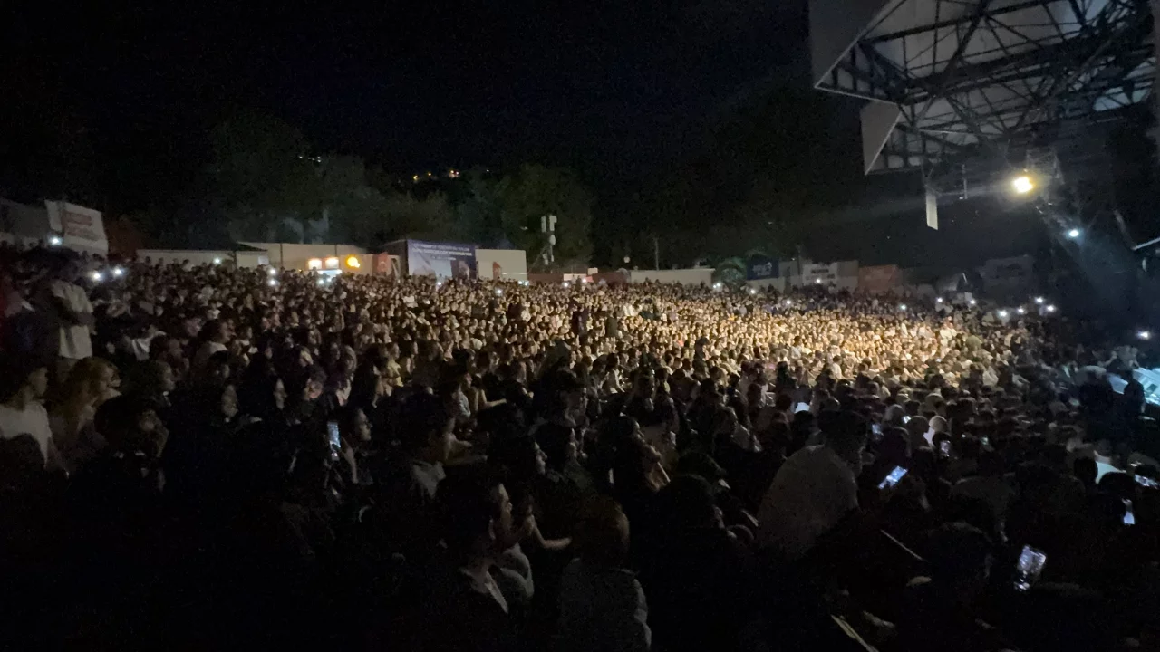 Bursa'da gen&ccedil;lerin buluştuğu festivalde Poizi r&uuml;zgarı esti!