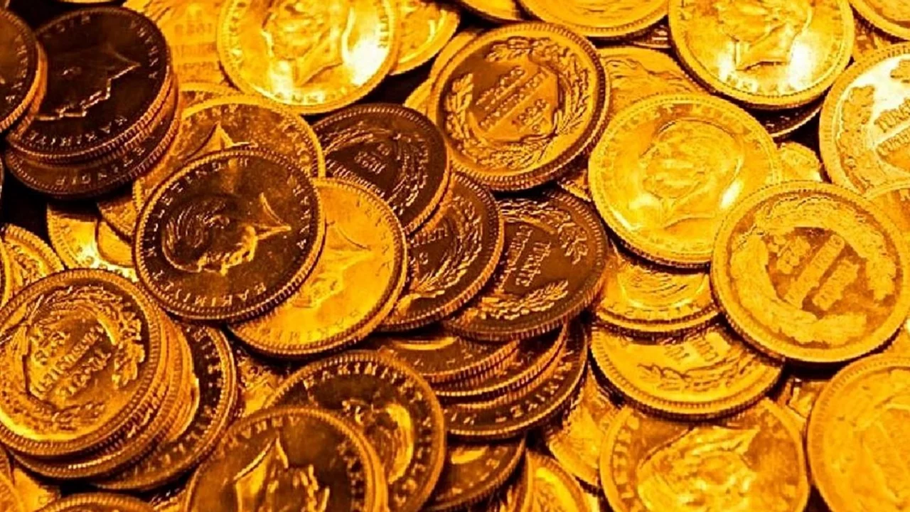 Altın g&uuml;ne nasıl başladı? İşte 15 Eyl&uuml;l 2026 &ccedil;eyrek, gram ve yarım altın satış fiyatları