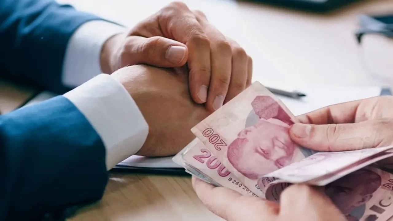Üç üniversiteden akademik ve sözleşmeli personel alımı ilanı