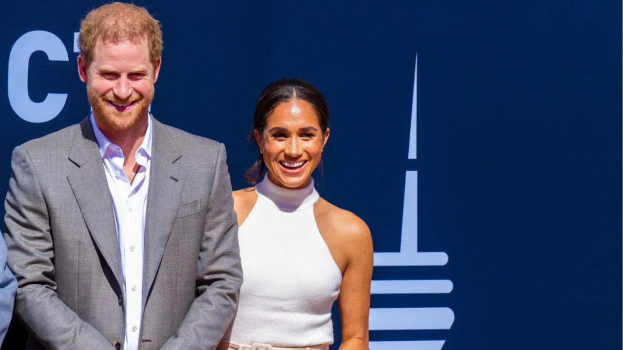 Meghan Markle ve Prens Harry'den okul kararı! &Ccedil;ocuklarını sadece iki g&uuml;n sonra aldılar