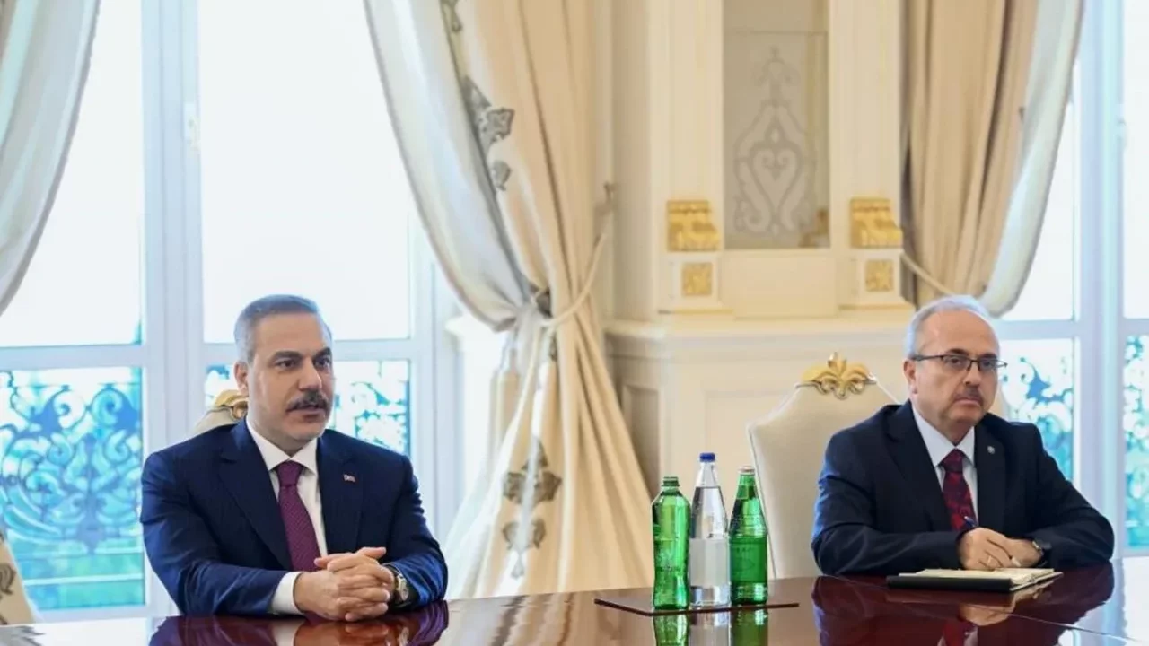 Dışişleri Bakanı Hakan Fidan, Cumhurbaşkanı İlham Aliyev ile görüştü 
