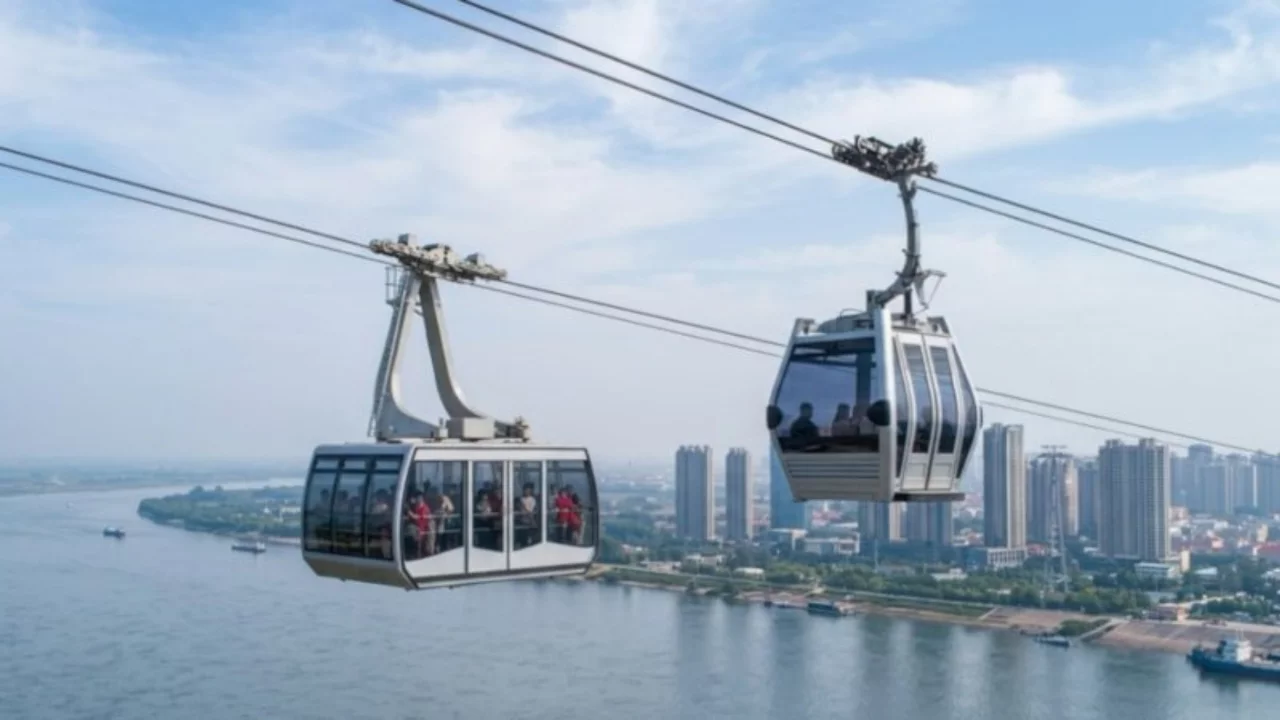 İki ülkeyi teleferikle birleştirdiler: 6 dakikada ülke değiştirecekler