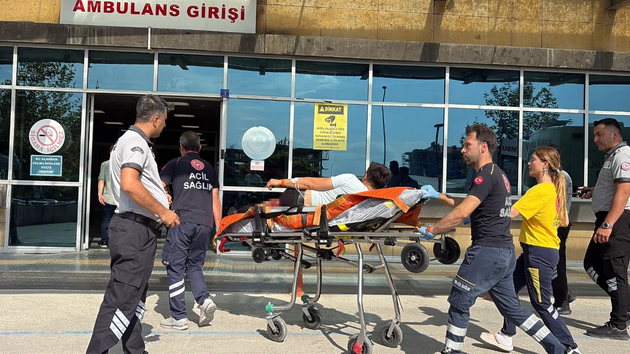 &Ccedil;orum'da aile kavgasında kan aktı! Ayırmak isterken t&uuml;fekle vuruldu