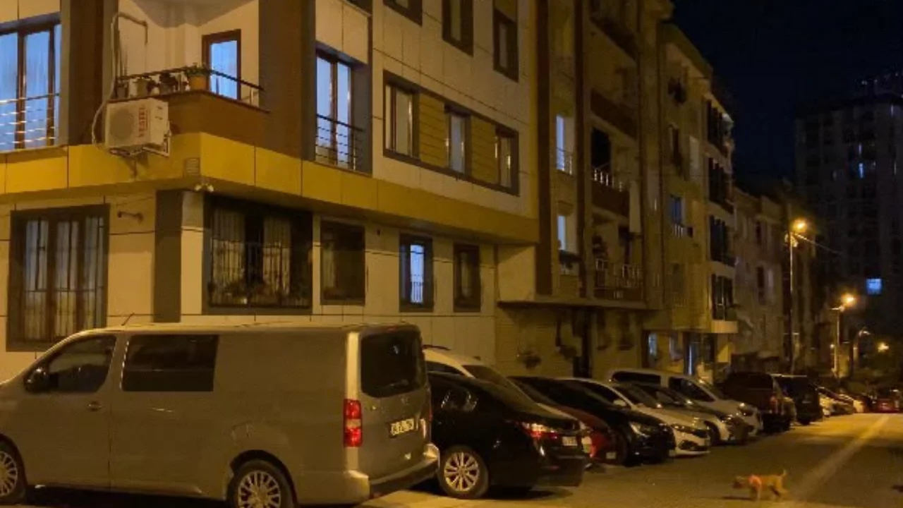 Esenyurt'ta servis minib&uuml;s&uuml;n&uuml;n &ccedil;arptığı 6 yaşındaki &ccedil;ocuk hayatını kaybetti
