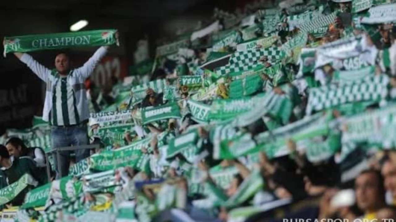 Bursaspor taraftarına Batman deplasmanında yasak! Yarasalar'dan birlik mesajı