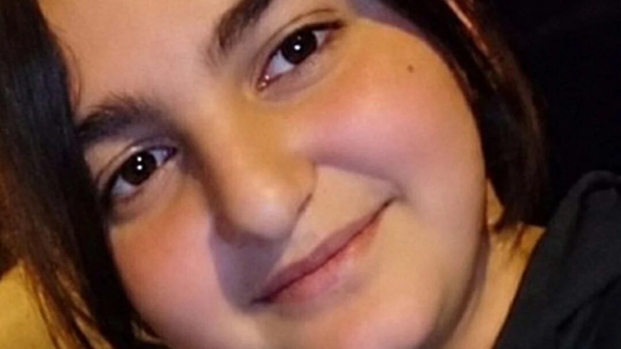 Balkondan düşen 12 yaşındaki Elifnaz hayatını kaybetti