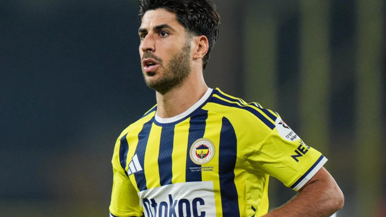 Fenerbah&ccedil;e resmen a&ccedil;ıkladı! Asensio'dan haber var