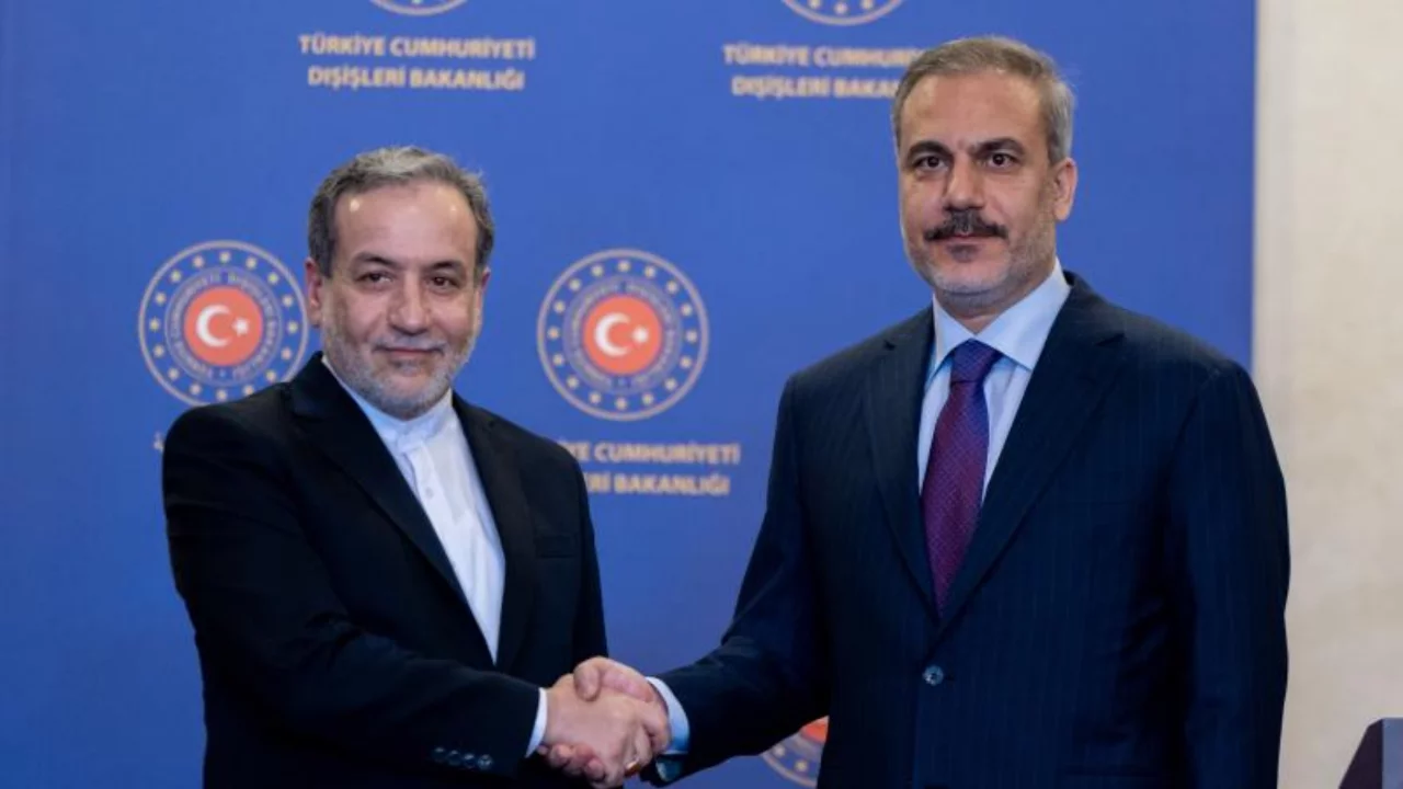 Bakan Fidan, İranlı mevkidaşı Arak&ccedil;i ile g&ouml;r&uuml;şt&uuml;