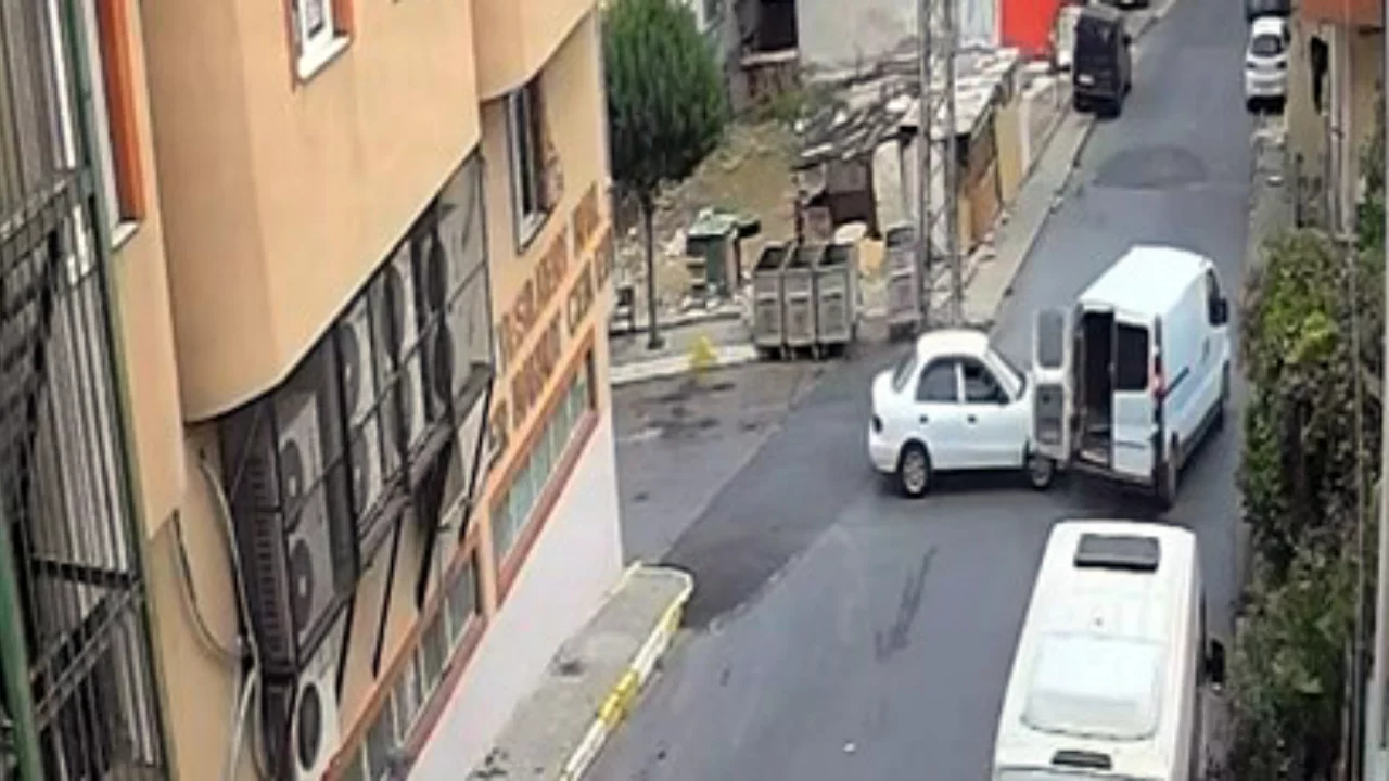 59 suç kaydı bulunan hırsız polisi peşine taktı! Kovalamaca anları kamerada...