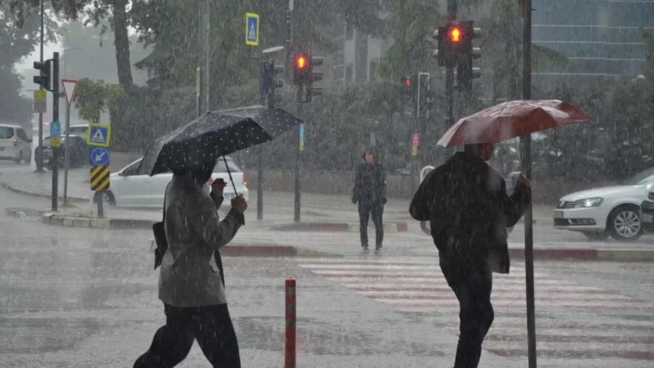 Meteoroloji raporunu paylaştı! Bursa'da sonbahar havaları...