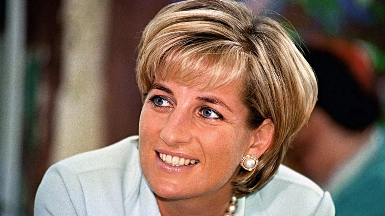 Prenses Diana kitabında şok hırsızlık! Kont Spencer'ın yayımlanmamış eserinden 4 kopya &ccedil;alındı