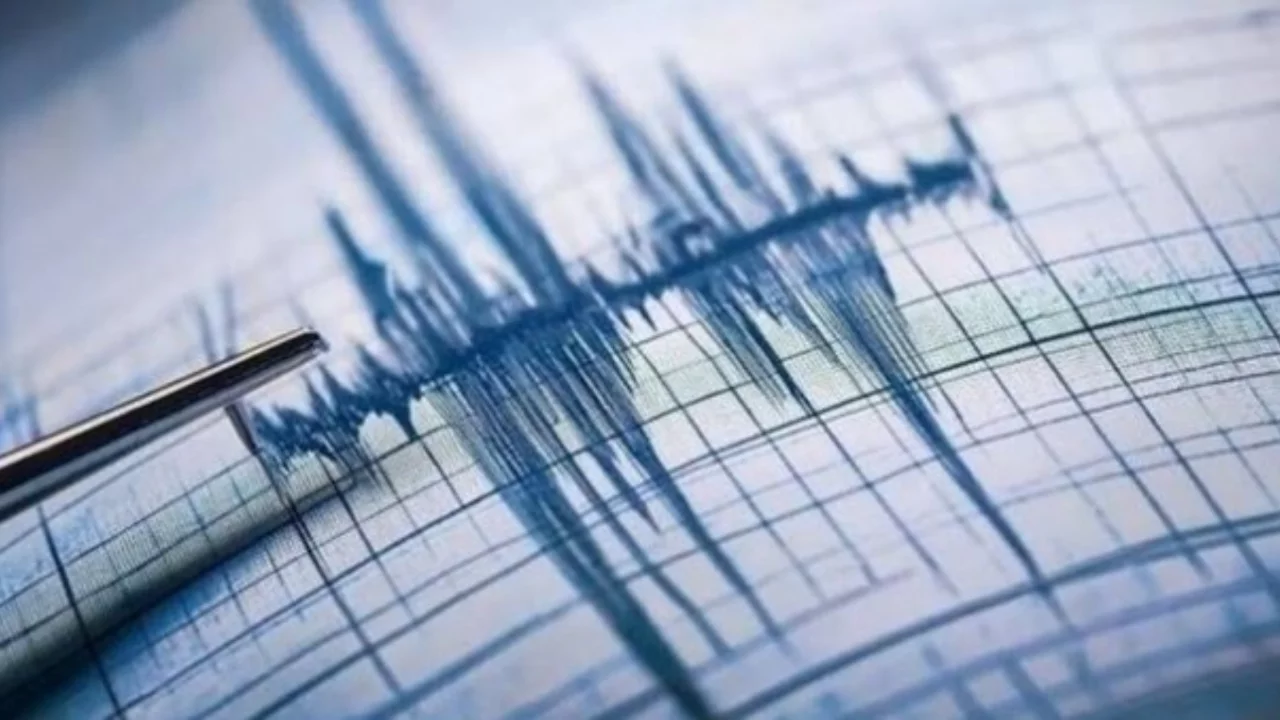 İstanbul'da deprem mi oldu? SON DAKİKA! 17 Eylül İstanbul'da az önce nerede deprem oldu?