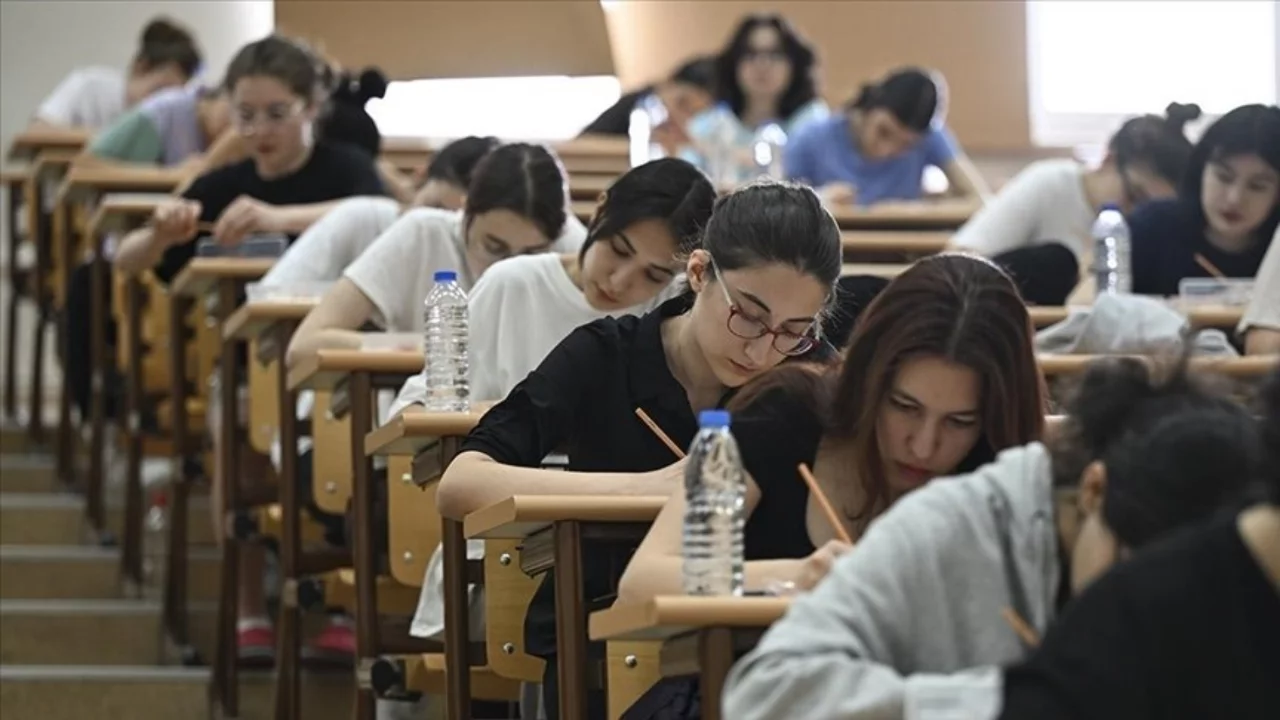 YKS deneme sınavları ne zaman? MEBİ 2026-2027 YKS deneme takvimi belli oldu