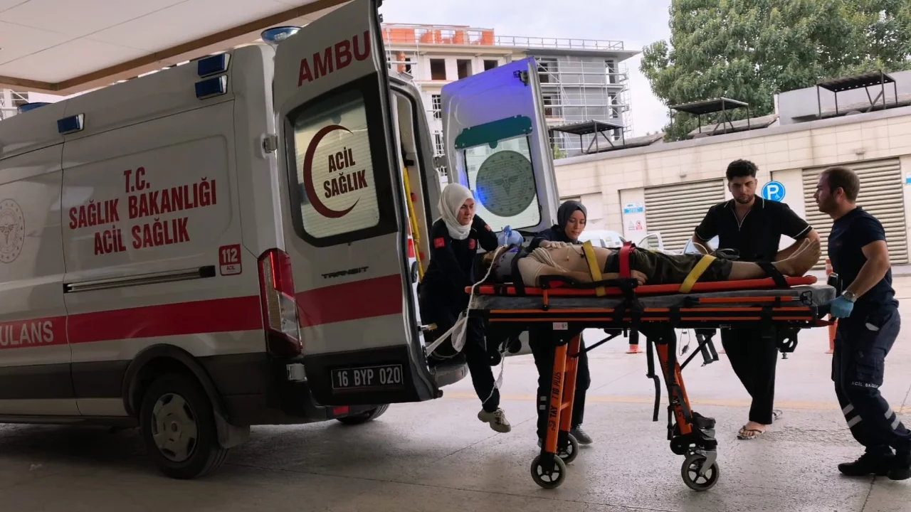 Bursa'da y&uuml;rek yakan olay! Abdest almak i&ccedil;in banyoya giren gen&ccedil; hayatını kaybetti