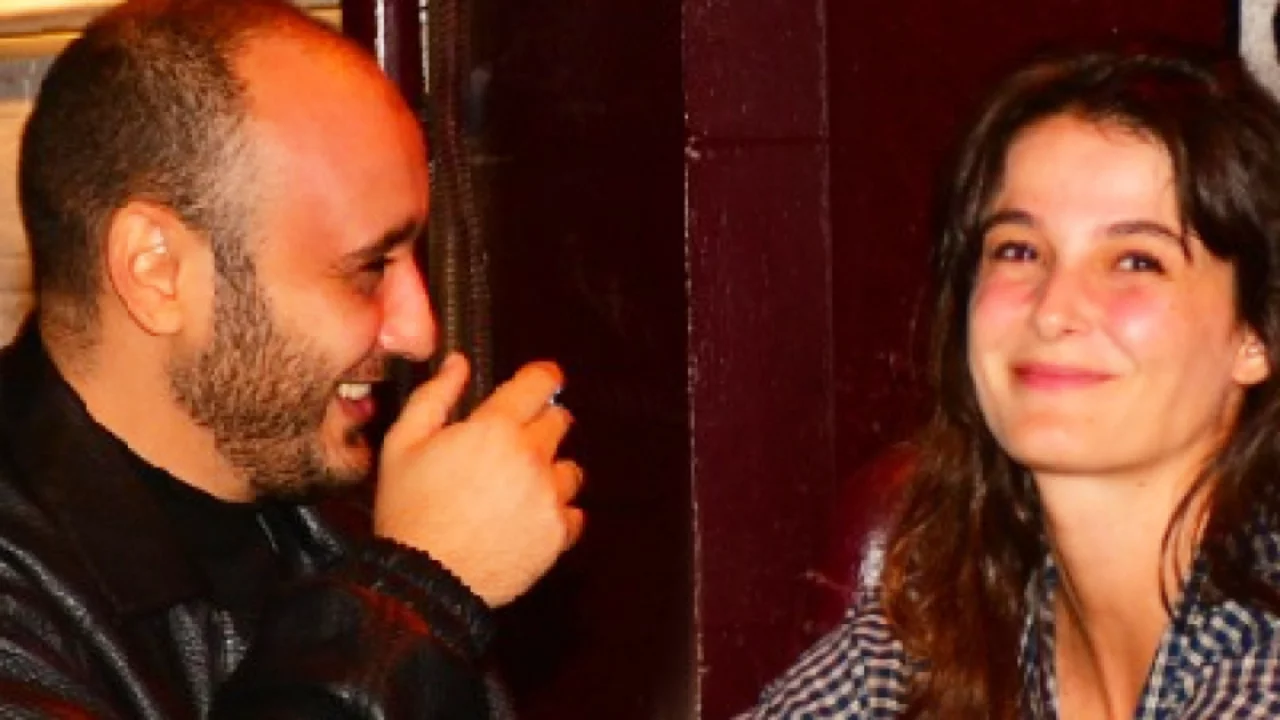 B&uuml;şra Develi'den aşk iddialarına net yanıt: Yanındaki kişinin kim olduğu ortaya &ccedil;ıktı
