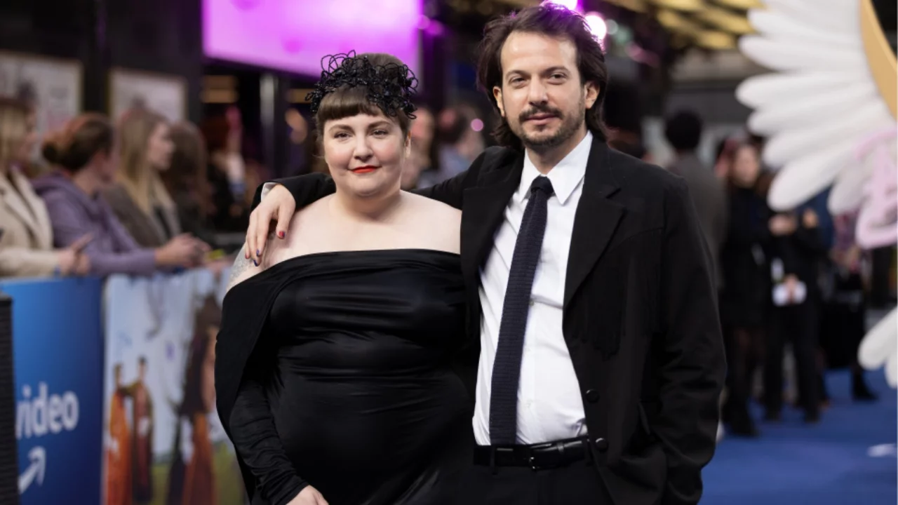 Lena Dunham anne oldu! Ünlü oyuncunun bebeğinin cinsiyeti belli oldu