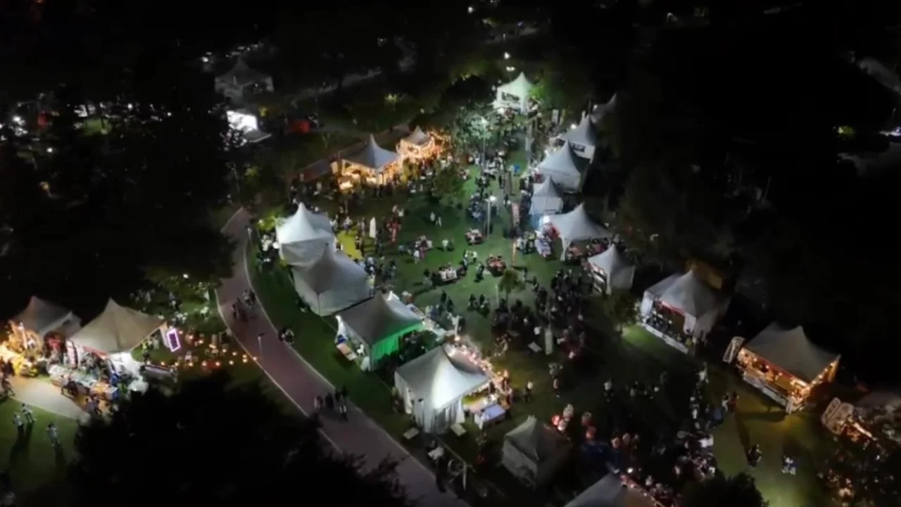 Bursa Gastronomi Festivali'nde akşam yoğunluğu! Yöresel lezzetler için uzun kuyruklar oluştu