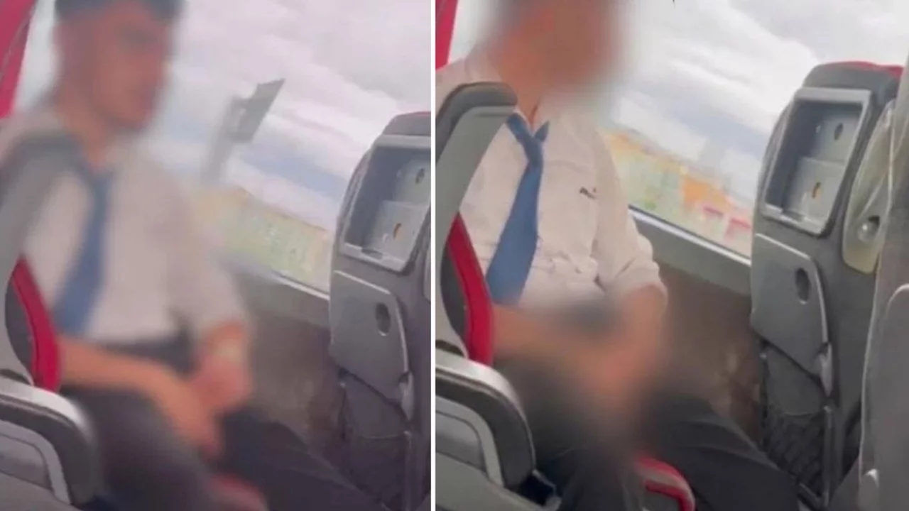 Otob&uuml;ste mide bulandıran anlar! Kadın yolcu telefonu &ccedil;ıkarıp kaydetti...
