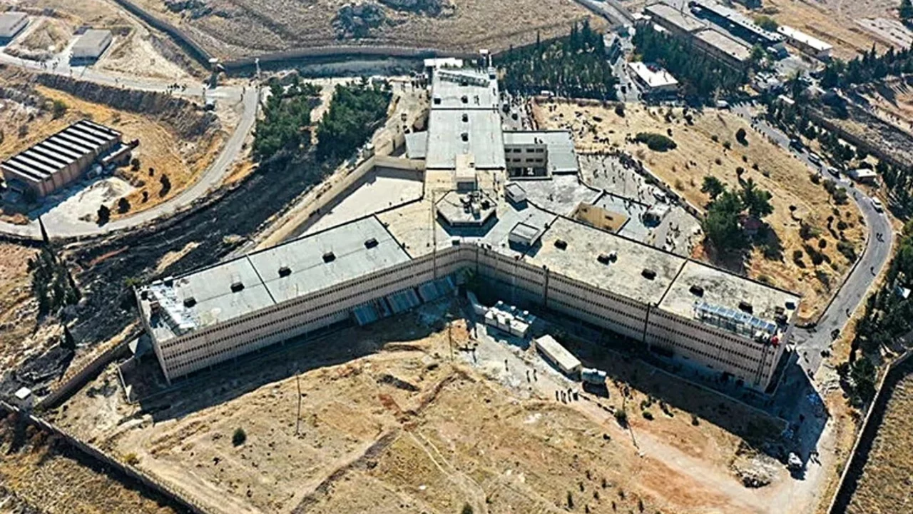 Esad'ın işkenceci tuğgeneraline ABD'de hapis şoku!