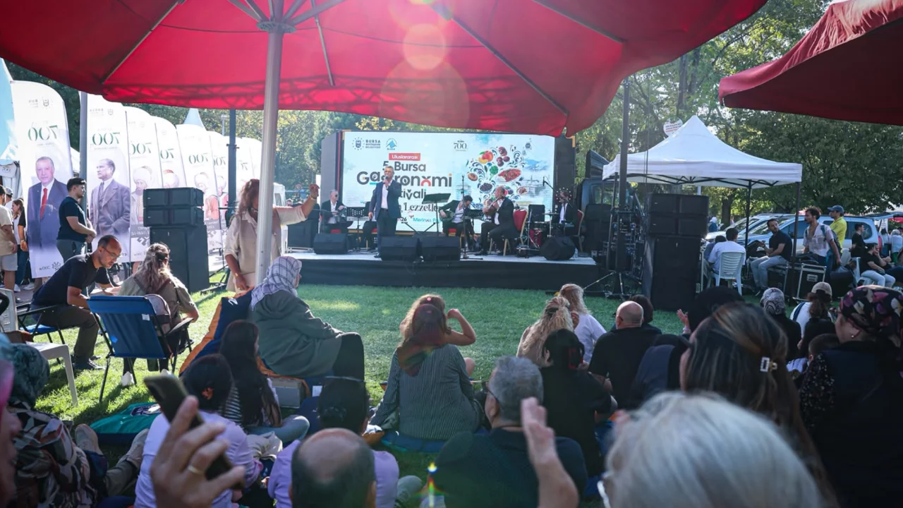 Bursa Gastronomi Festivali'nde kulakların pası silindi!