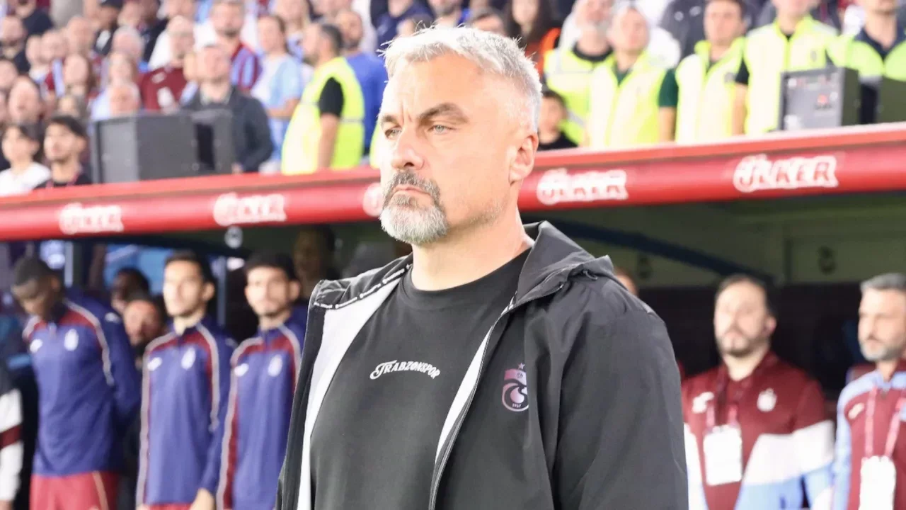 Trabzonspor'da Thomas Reis, 4-0'lık Galatasaray zaferini yorumladı! "Takımla gurur duyuyorum"