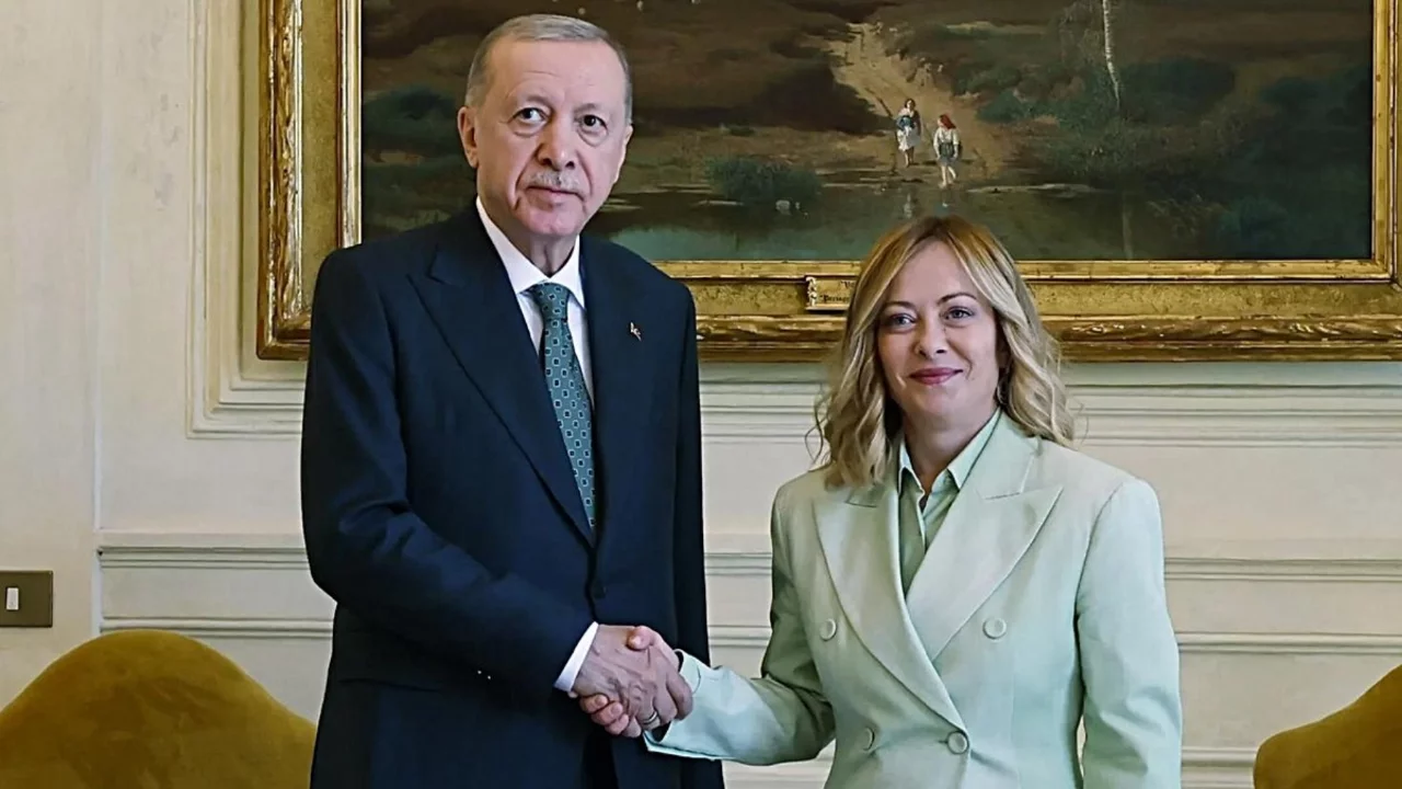 Ortak bildiri yayımladılar! 7 &uuml;lke T&uuml;rkiye'ye karşı birleşti, Meloni'nin tavrı bakın ne oldu