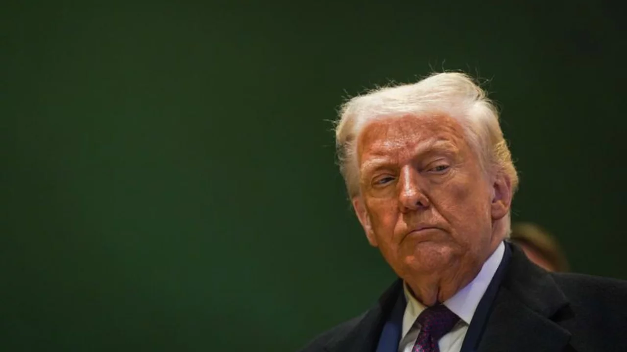 Trump'tan İran konusunda dikkat &ccedil;eken mesaj: "&Ccedil;ok b&uuml;y&uuml;k şeyler olacak"