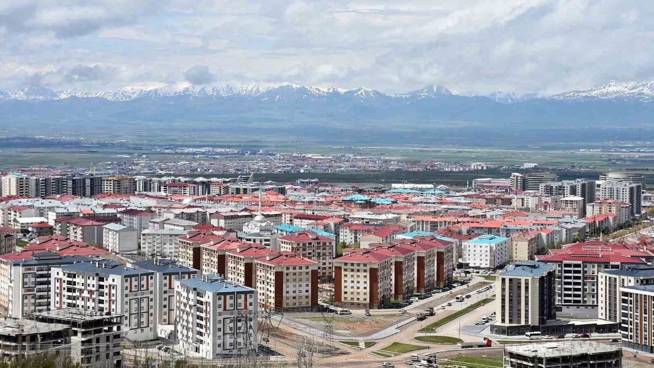 Erzurum'da konut satışları arttı, iş yeri satışları düştü