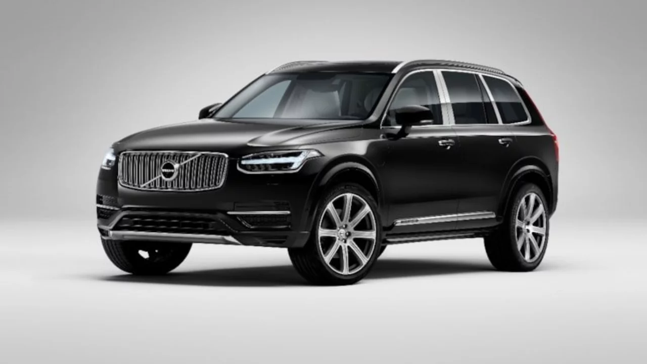 Volvo ekran bağımlılığına son veriyor: Fiziksel tuşlar geri gelecek
