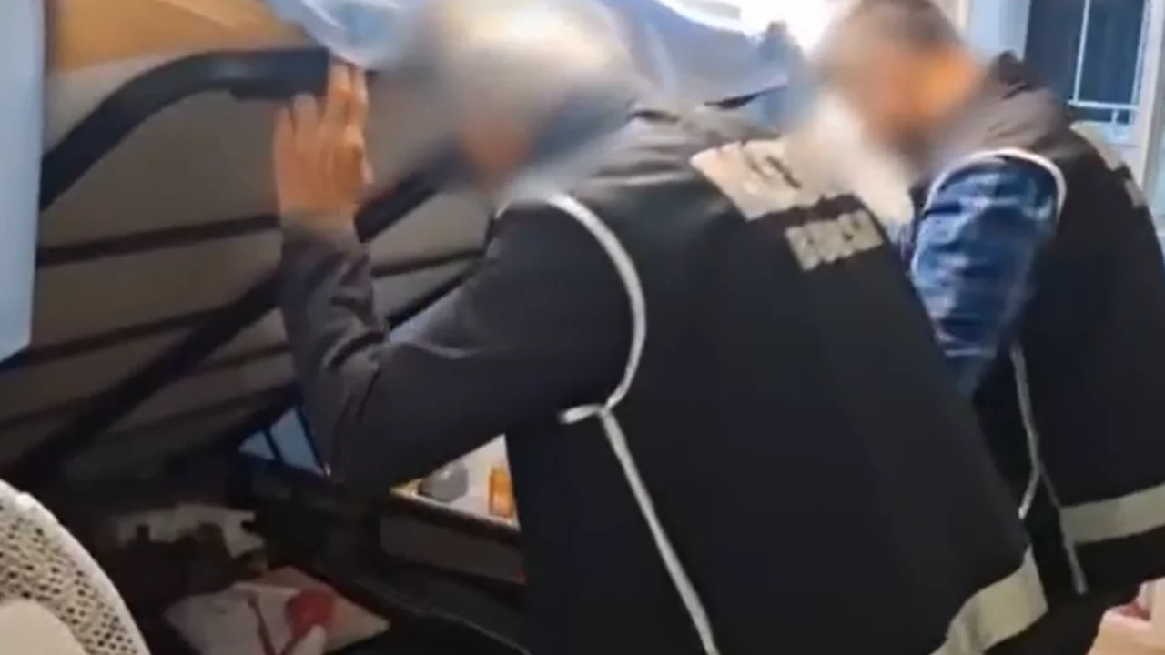 Bursa'da ekipler düğmeye bastı! 3 ilçede aynı anda operasyon
