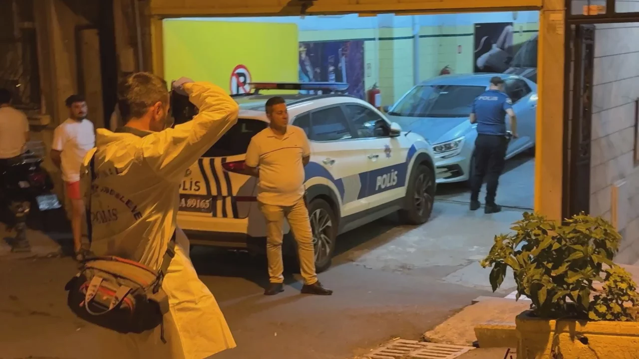 Silah sesiyle odaya girdi, oğlunu başından vurulmuş halde buldu! Detaylar ortaya çıktı