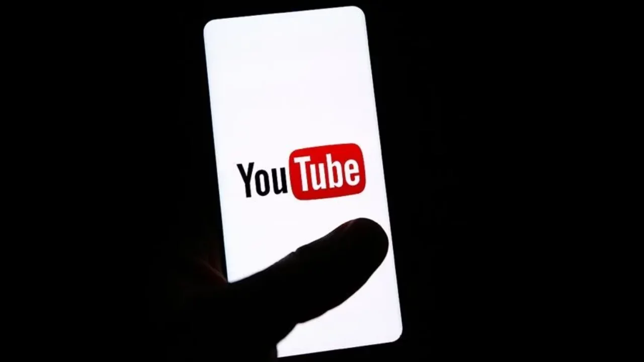 9 yaşındaki &ccedil;ocuğun yaptığı YouTube harcaması şoke etti! 3 haftada binlerce dolar...
