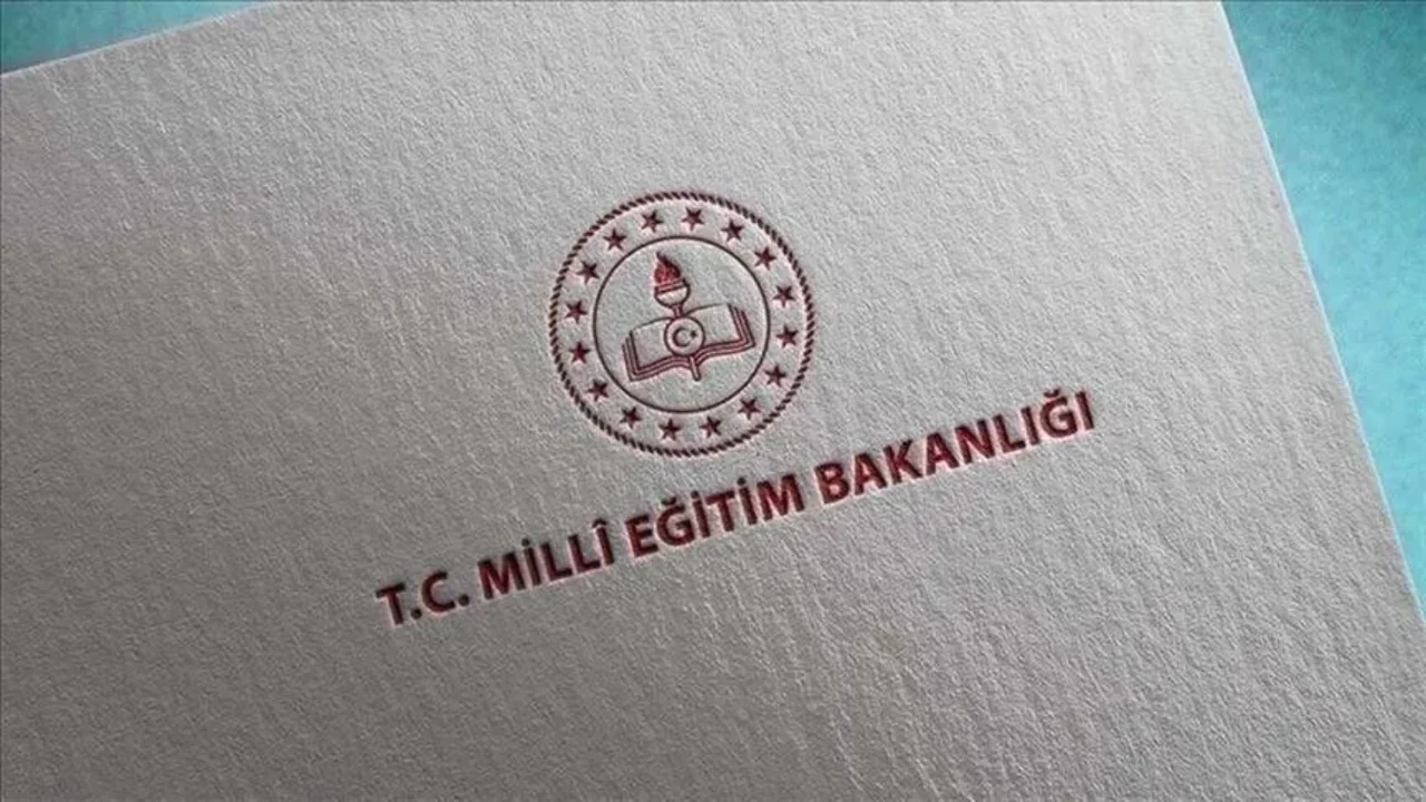Manisa'daki okul saldırıyla ilgili Bakanlık'tan ilk açıklama! 3 müfettiş görevlendirildi