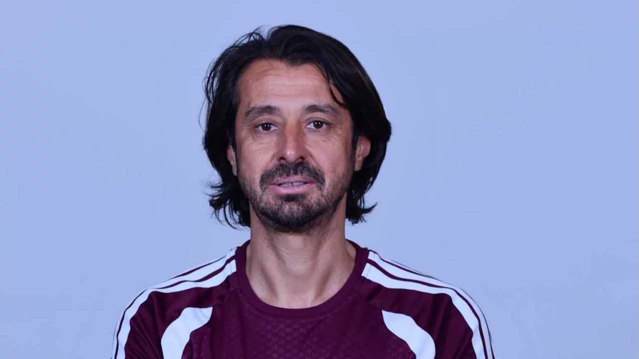 İneg&ouml;lspor'da G&uuml;ven Varol d&ouml;nemi sona erdi