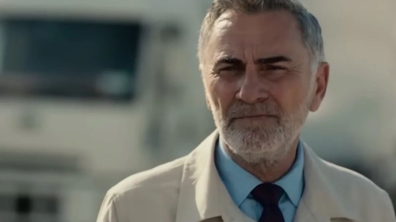 Atilla Saral'ı yıkan haber! &Uuml;nl&uuml; oyuncu ablasının acısıyla sarsıldı